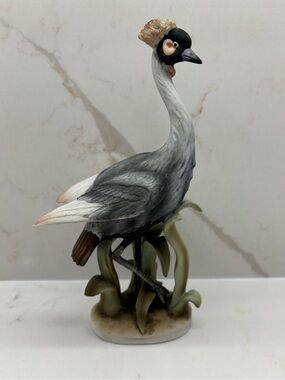 Vintage Lefton Bird Figurine Female Spaghetti Crested Crane Decorative Grey